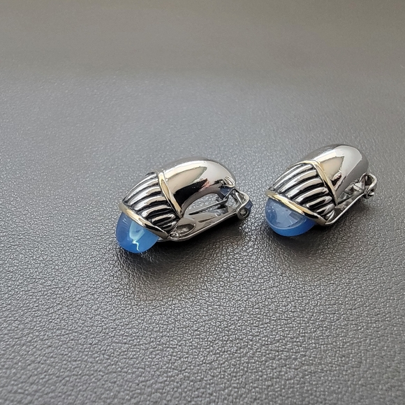 Tahoe Jewelry Jewelry - Tahoe Jewelry by John Medeiros Blue Glass Clip-On Earrings